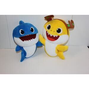 Adorable Pink Fong and Nickelodeon Baby Shark plush toys